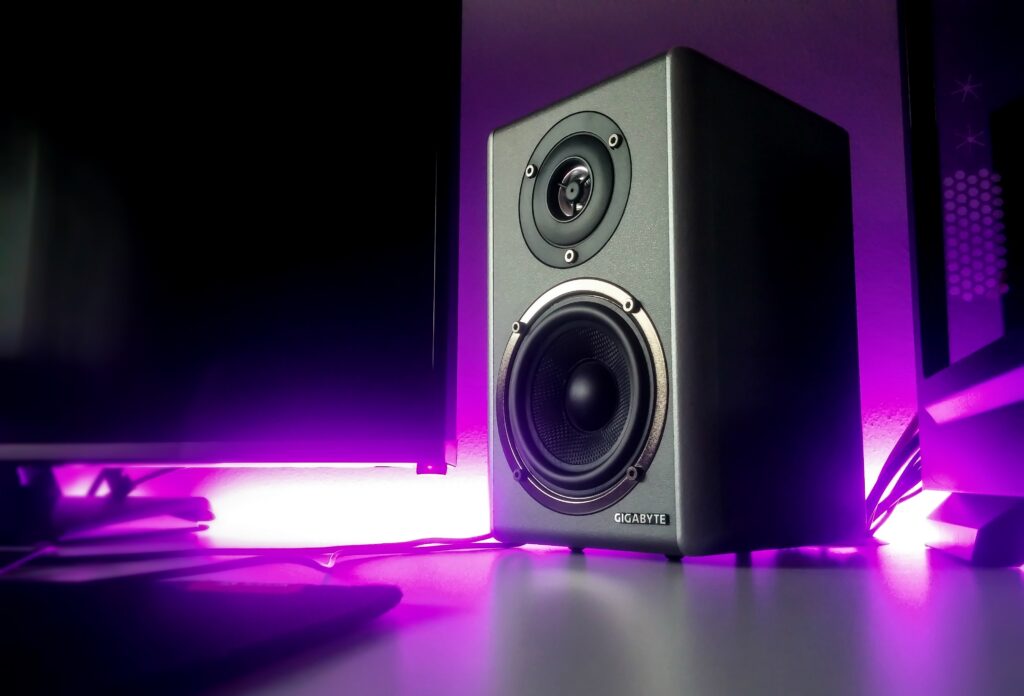 how to get sound from projector to speakers - external speakers
