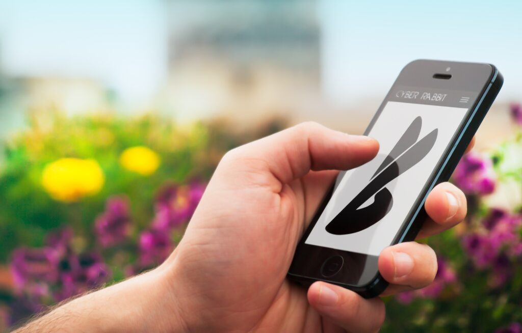 how to connect iPhone to projector - troubleshooting