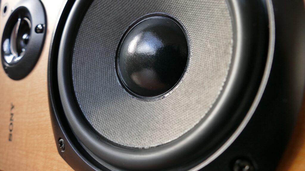 how to get sound from projector to speakers - external speakers